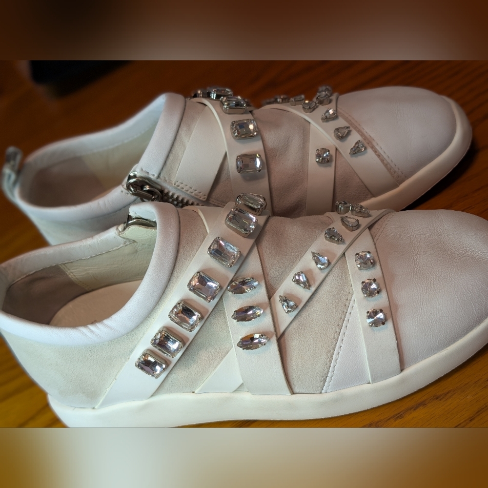 Guiseppe Zanotti Rhinestone Embellished White Women's Sneakers. 7.5